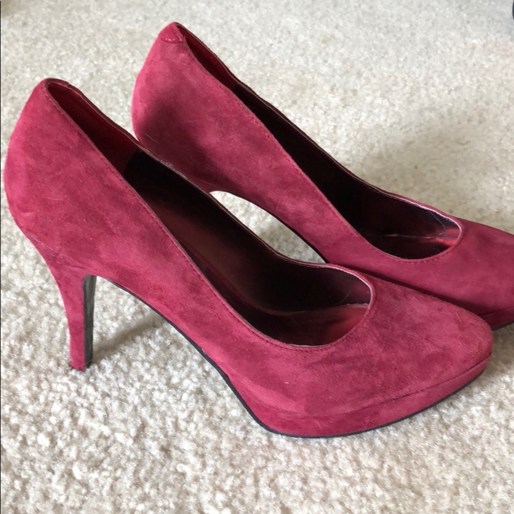 Red Suede Nine West Heels